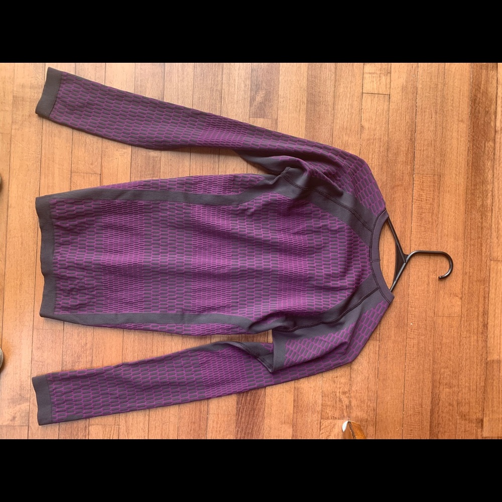 Lululemon rest less pullover